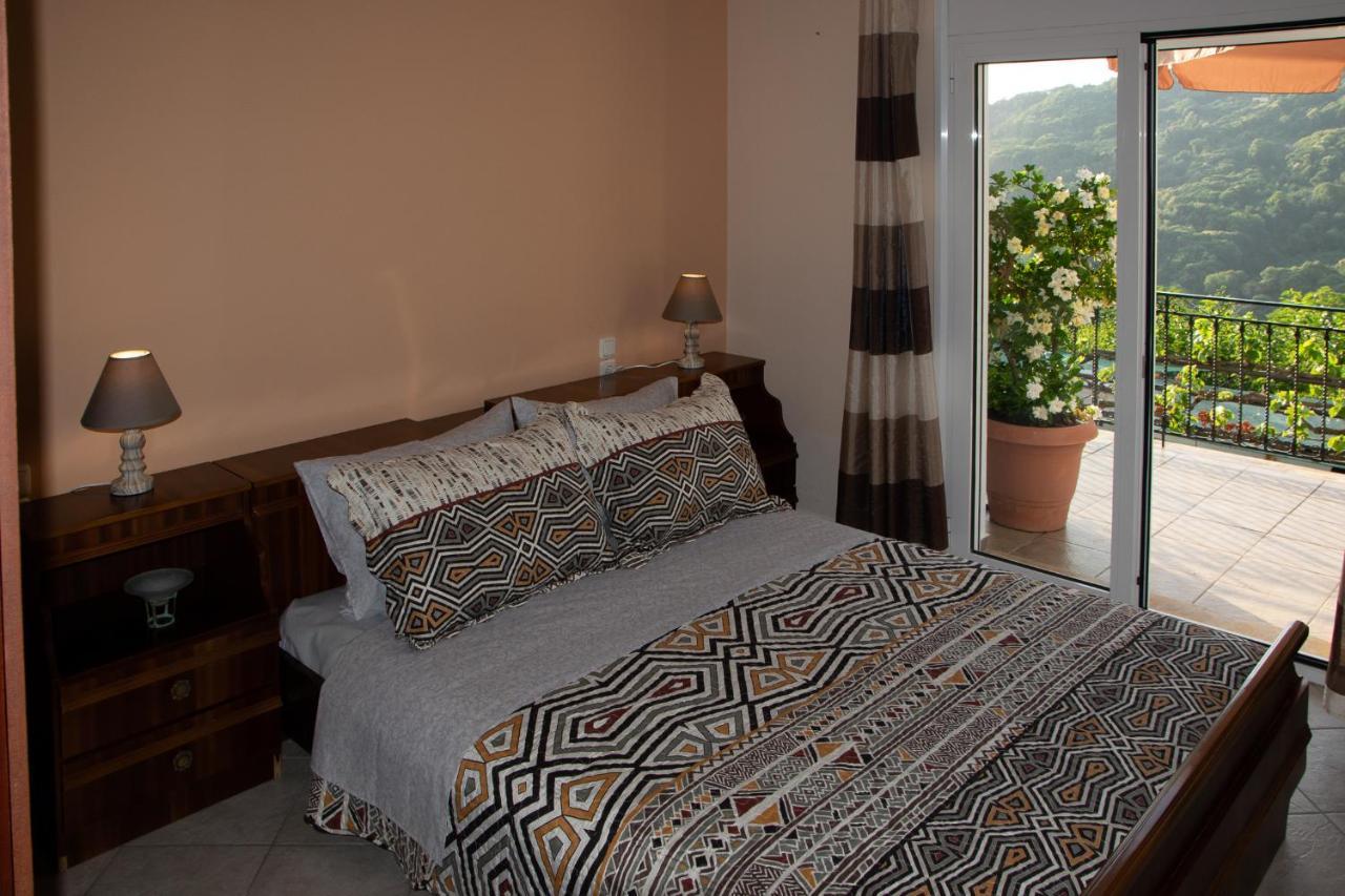 D & K Guest House Makrirrakhi ภายนอก รูปภาพ