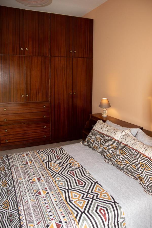 D & K Guest House Makrirrakhi ภายนอก รูปภาพ